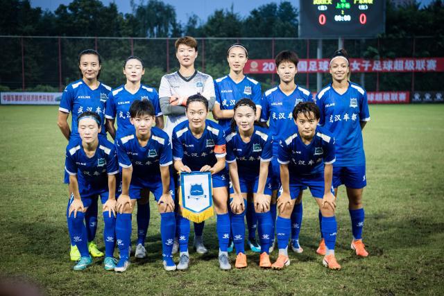 胜利之夜！镜头聚焦替补的帕尔默与罗杰斯兄弟